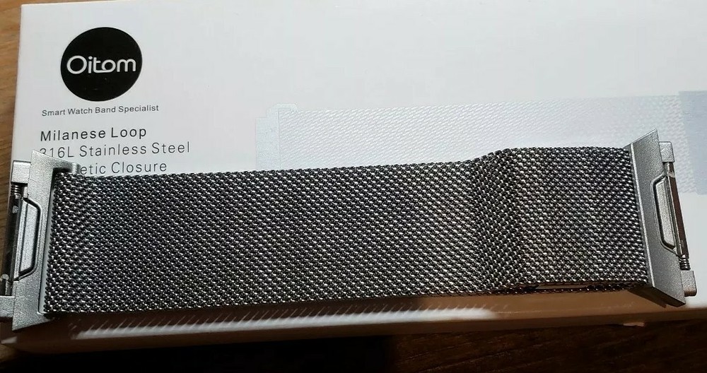 Oitom Fitbit Milanese Loop Replacement Metal 6.7"-9" Band Large & Magnetic Clasp