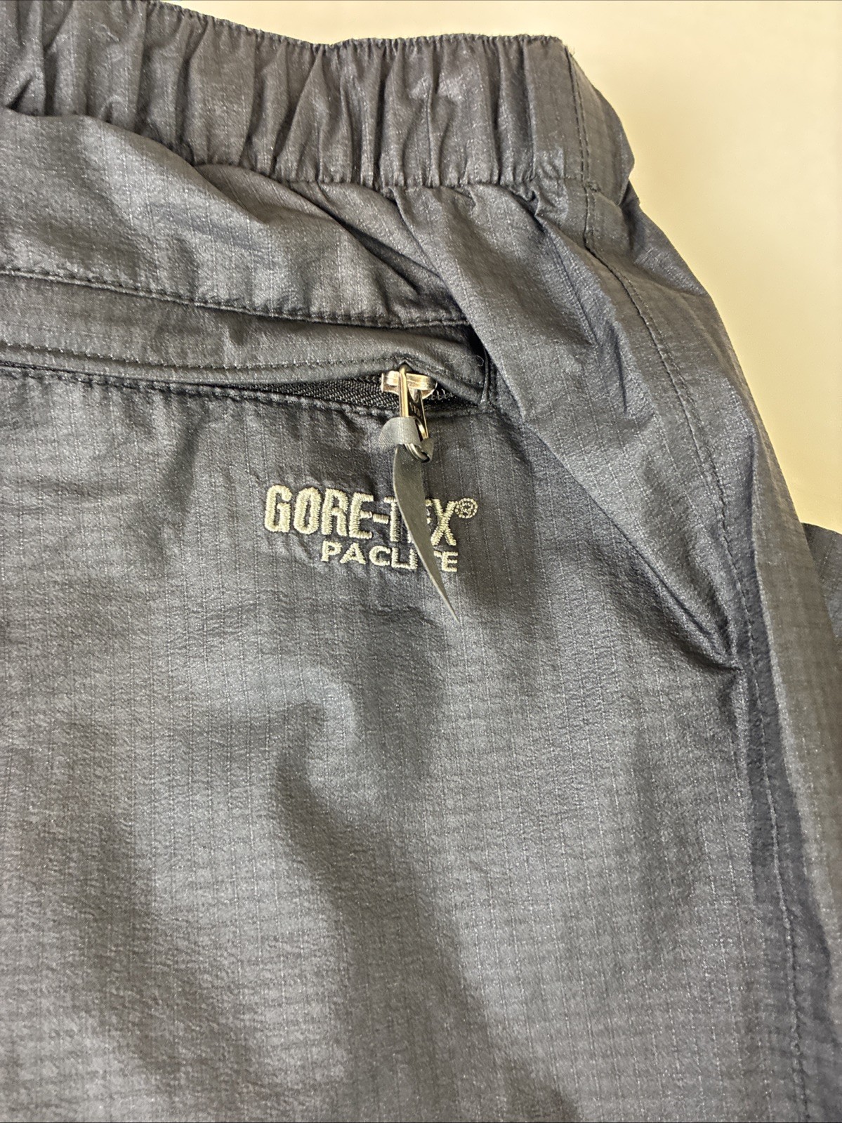 Outdoor Research Gore Tex Waterproof paclite black pants Medium