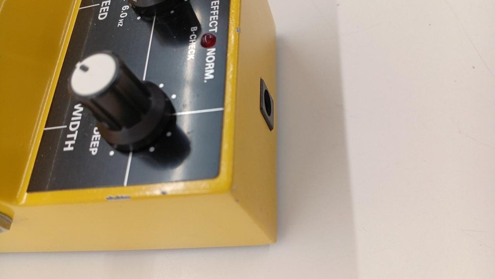 Maxon Cs-01 Effector