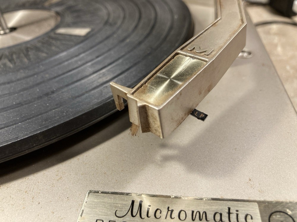 Vintage Micromatic W620 02-01 Record Player Changer Untested. Read Description