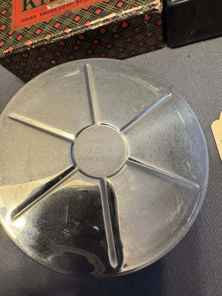 Kriss Kross Stropper Razor Blade Sharpener/Box