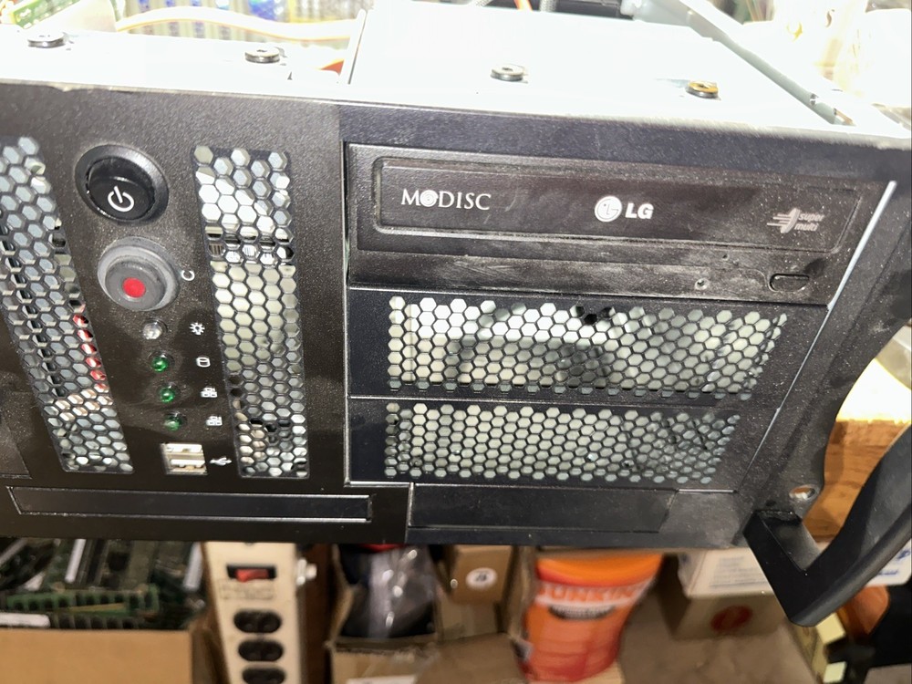 Chenbro RM42300 4U Rackmount Server Intel