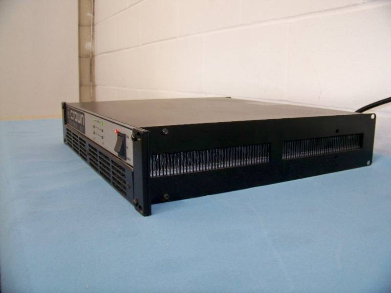 Crown Com-Tech 210 2-Channel Professional Amplifier