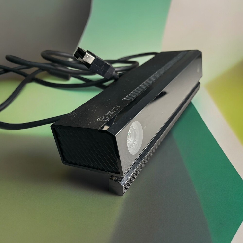 Microsoft XBOX ONE Kinect Sensor Bar Camera Model 1520 Motion Sensor Accessory