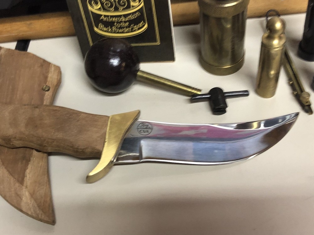 CVA Connecticut Bowie Knife & Muzzle loading Starter Kit Accessories
