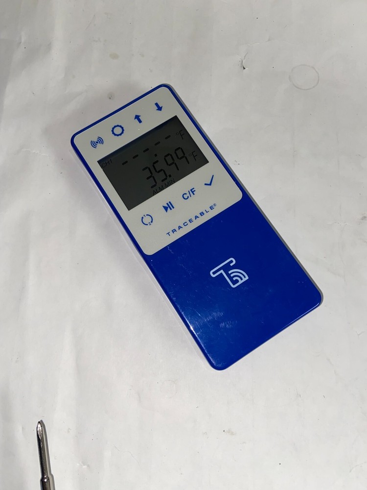 Traceable 6500 Wi-Fi Data Logging Refrigerator/Freezer Thermometer Digital