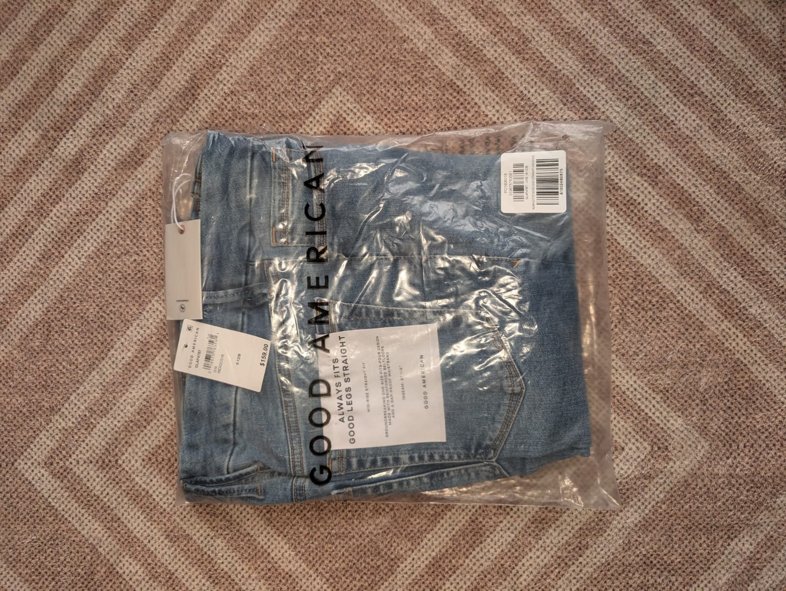 GOOD AMERICAN Always Fits Good Legs Straight Jeans Color Indigo 316