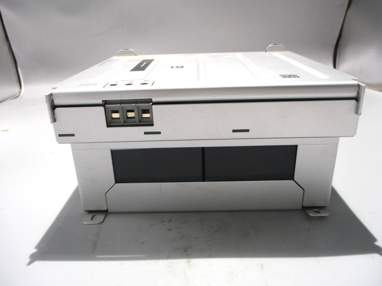 NEW PHOENIX CONTACT UPS-BAT/VRLA24DC/12AH POWER SUPPLY 2320322