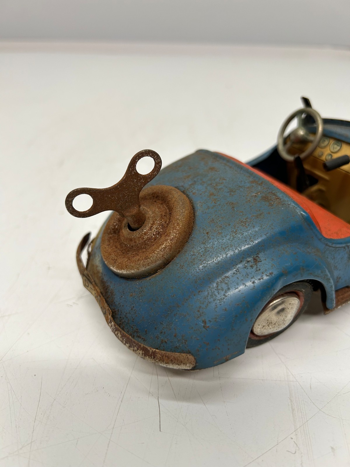 Vtg c1940s D-3150 Wind Up Toy Car Blue BMW German US Zone Maybe Distler As Is