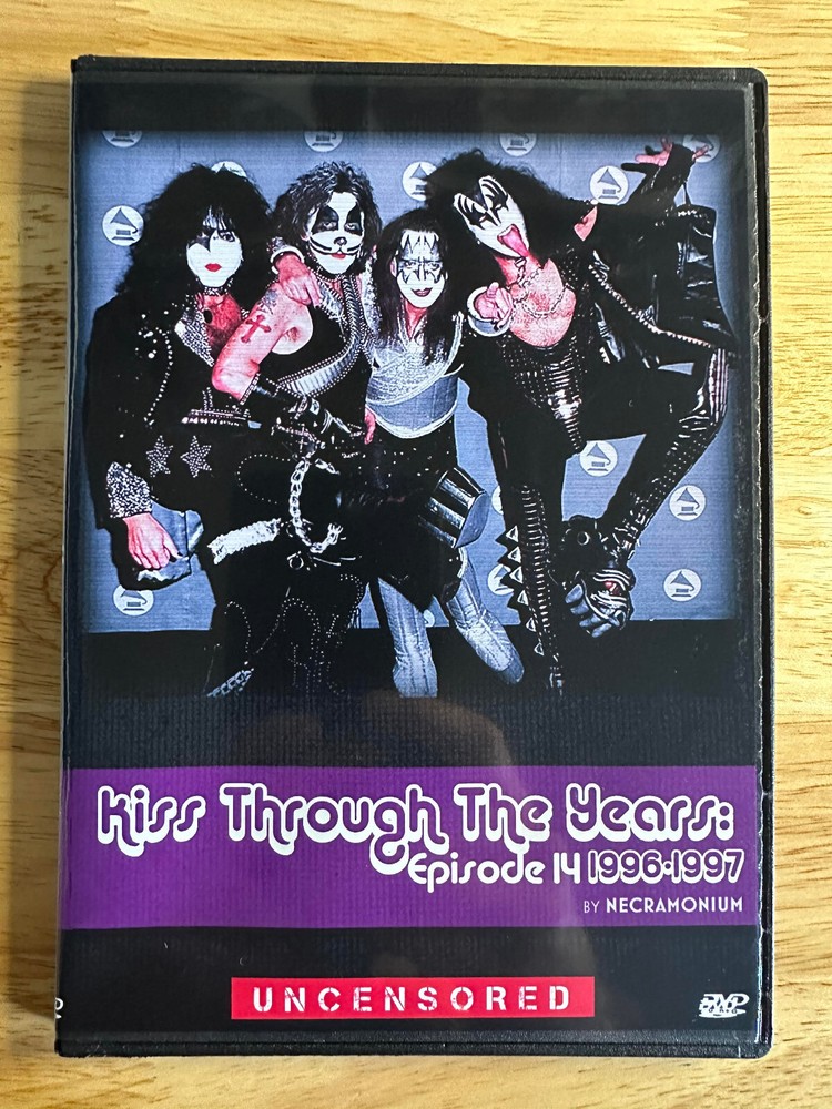 KISS - Through the Years 1973-2008 The 17 Volume Complete DVD Box Set