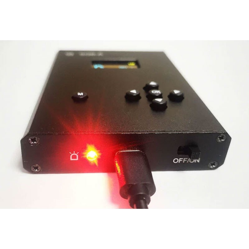 Handheld Signal Generator Frequency Sweeper RF Signal Source Sine Wave Out SG6-B