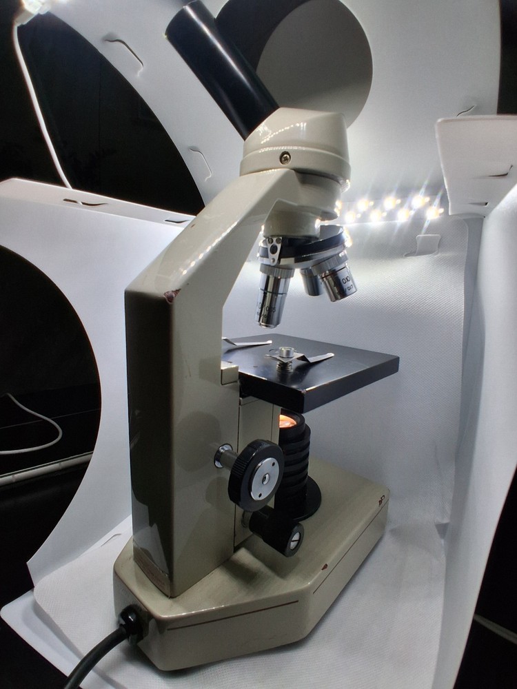 Southern Precision Instrument Model No. 1868 Microscope