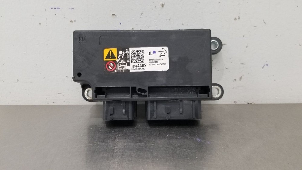 15 CHEVY SILVERADO 1500 SRS BAG MODULE 13594402