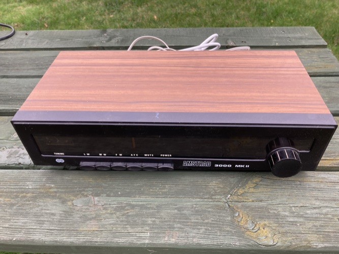 Amstrad 3000 MK2 stereo tuner