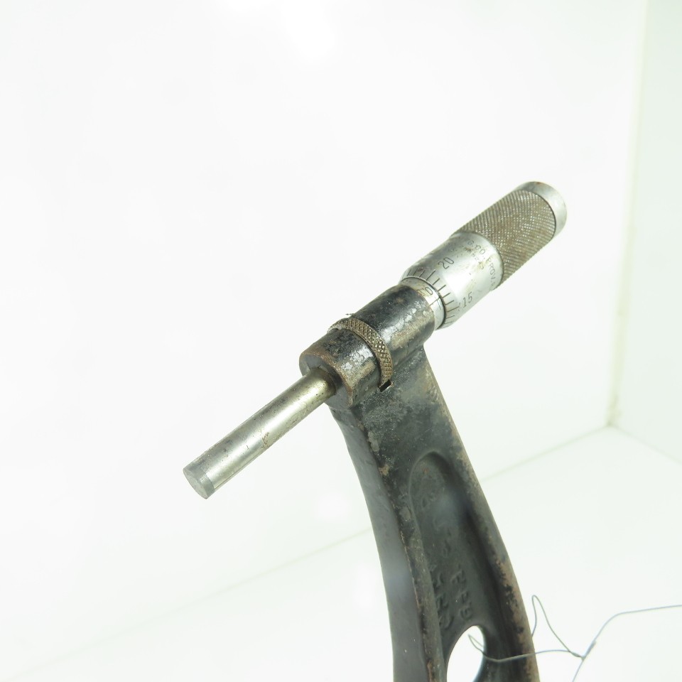 Brown & Sharpe 10-11" Outside Diameter Micrometer