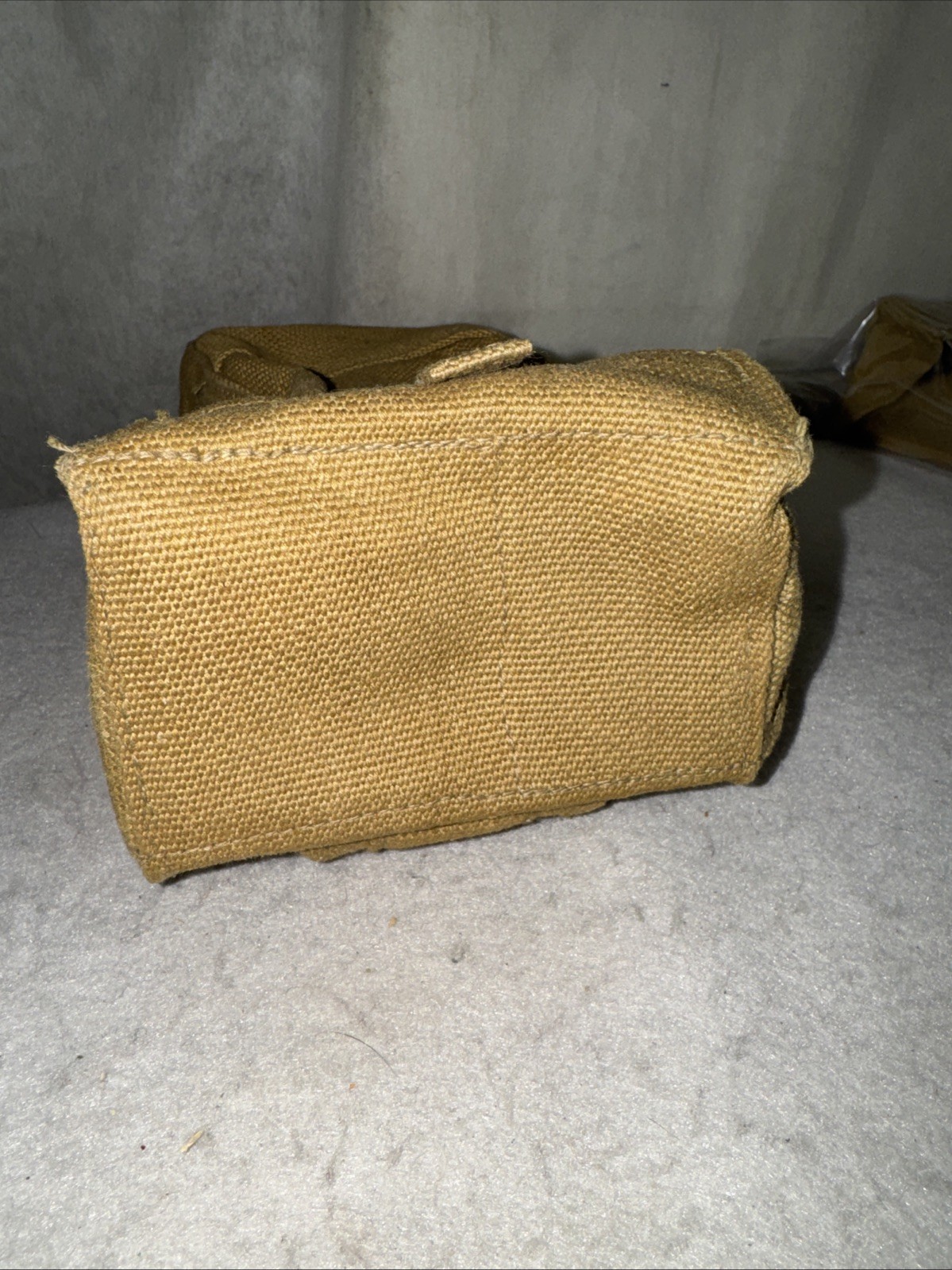 Original WW2 British Army 37 stamps Webbing MT Pouch ORIGINAL DATED 1940