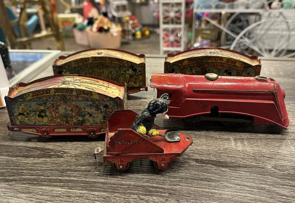 Original 1935 Lionel Mickey Mouse Disney Circus Train Set