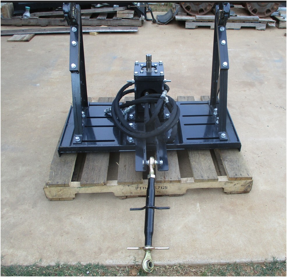 Skid Steer adapter that runs 3 point PTO tractor attachments in front
