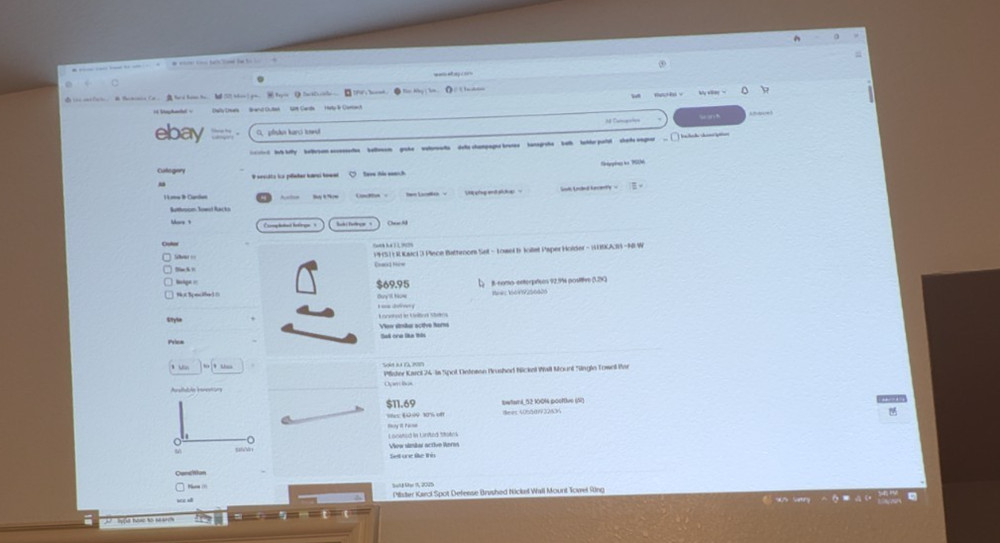 Used CASIO DATA PROJECTOR XJ-S47 With Carry Case Power Cord & Data Cable