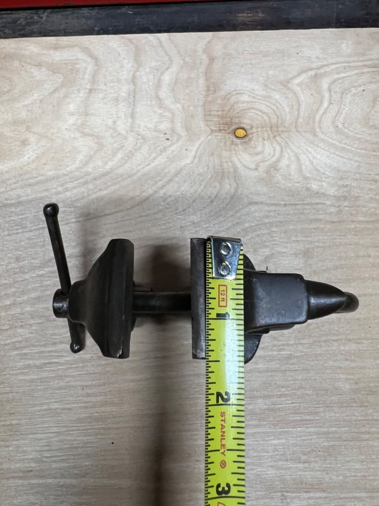 Vintage tiny vise