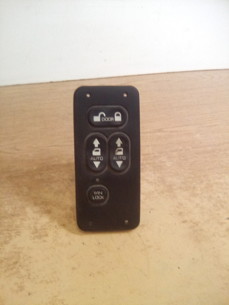 International Prostar 6111900C2 Window Switch