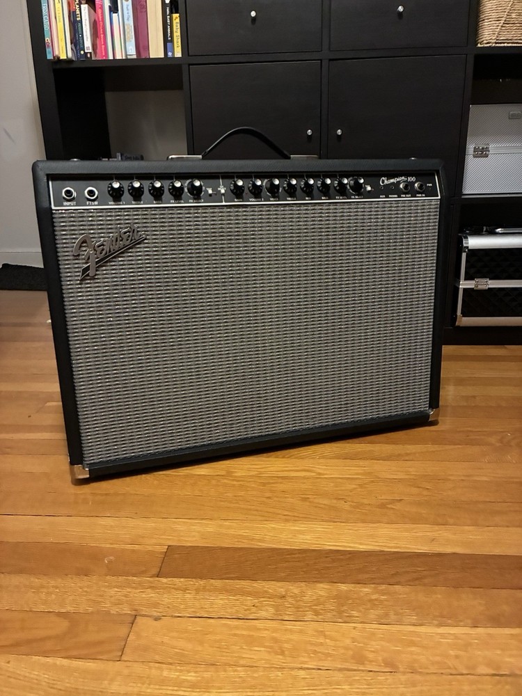 Fender Champion 100 Guitar Amplifier - Black