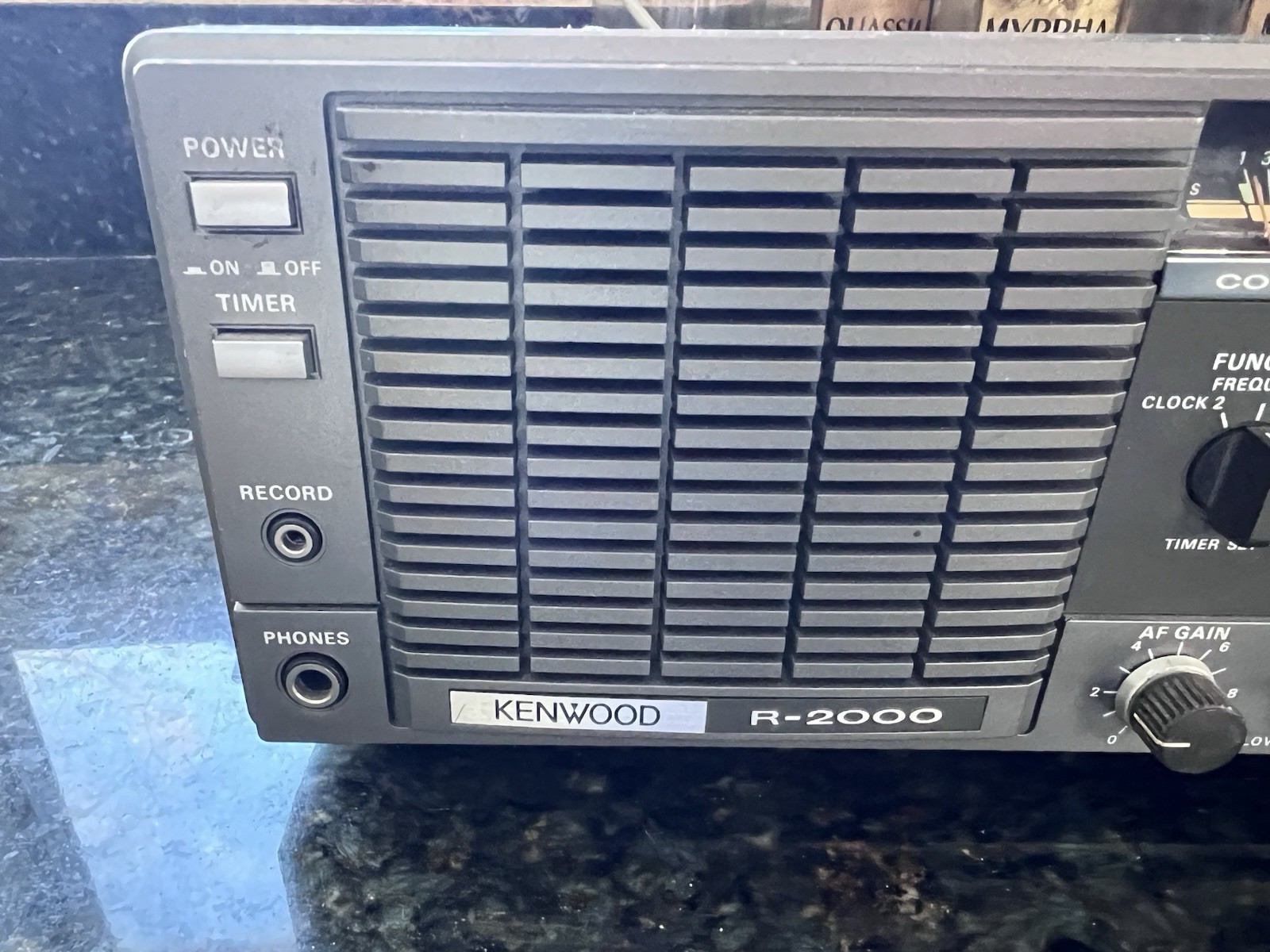 KENWOOD R-2000 Shortwave AM Fm CW LSB Radio Communications Receiver Working