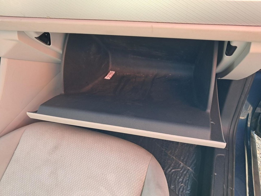 JETTA 2019 Glove Box 4797666