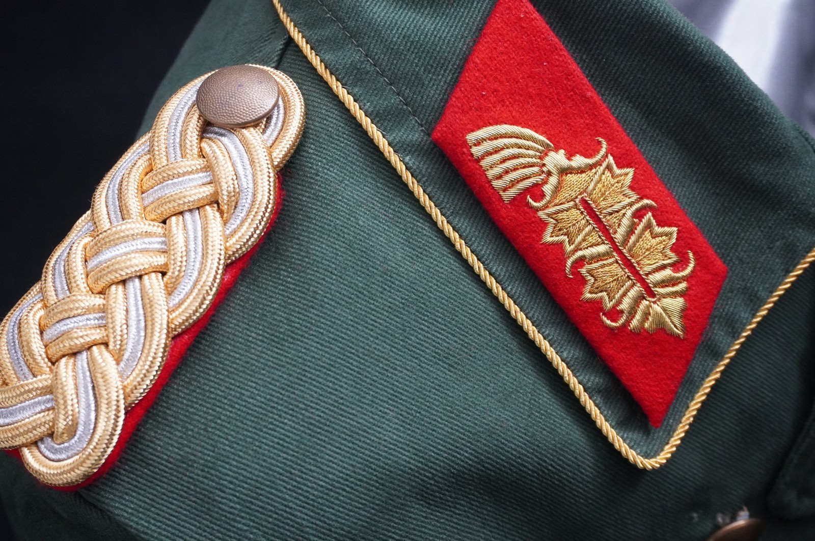 Army generals wrap style field jacket. Cotton. Large (US42-43)