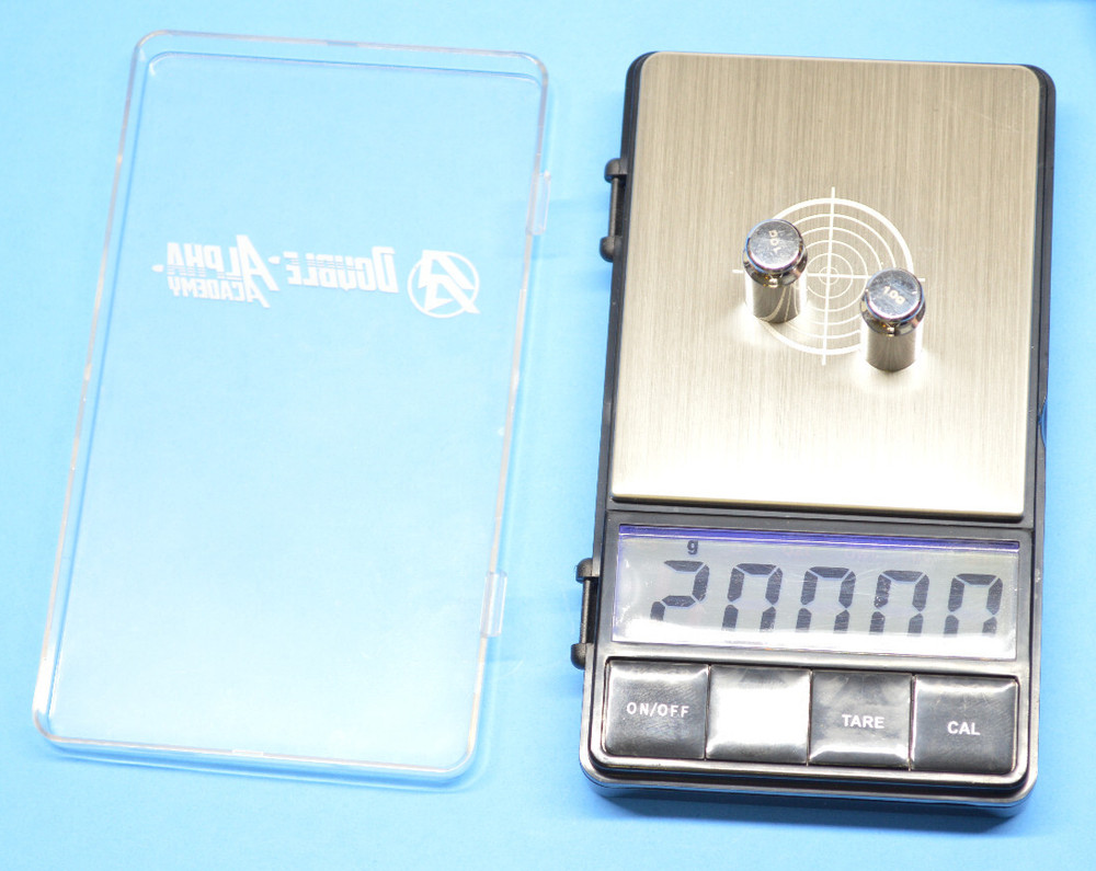Double Alpha 300 Grian Cap, .05 Grain Digital Precision Reloading Scale & Box