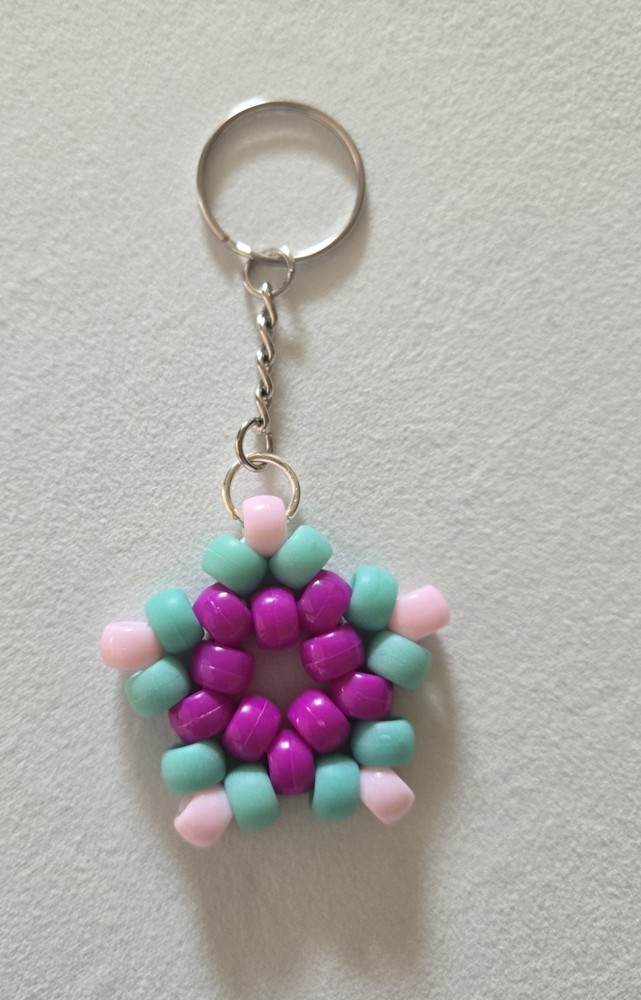 5 Random Kandi Star Keychains