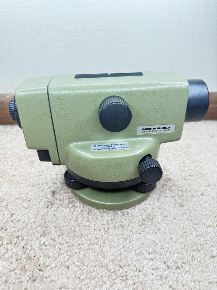 Wild Heerbrugg NA1 Automatic Surveying Level