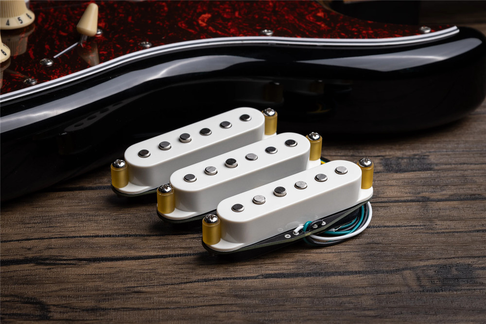 Tonerider Apex Plus Hum Canceling Strat pickup set