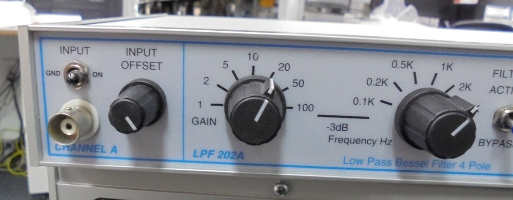Warner Instruments LPF202A Low Pass Bessel Filter