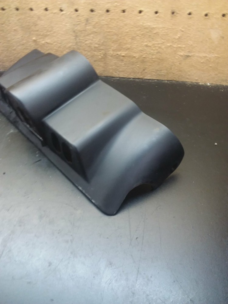 2007 07-11 Harley Davidson Electra Glide FLHT Ignition Dash Plastic Black