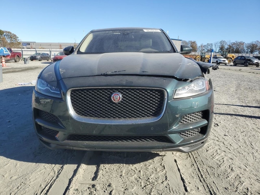 F-PACE 2017 Glove Box 4960752