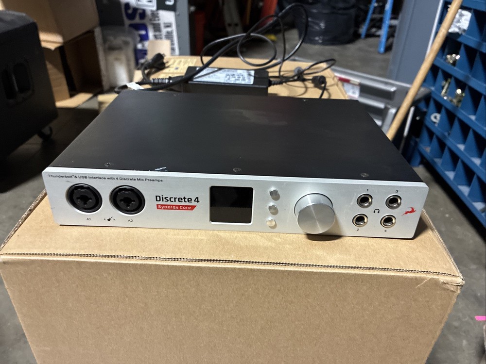Antelope Audio Discrete 4 Synergy Core Audio Interface - Thunderbolt and USB