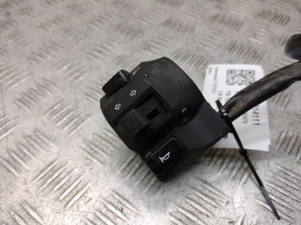 2017 YAMAHA YS 125 Left Hand Switch Gear