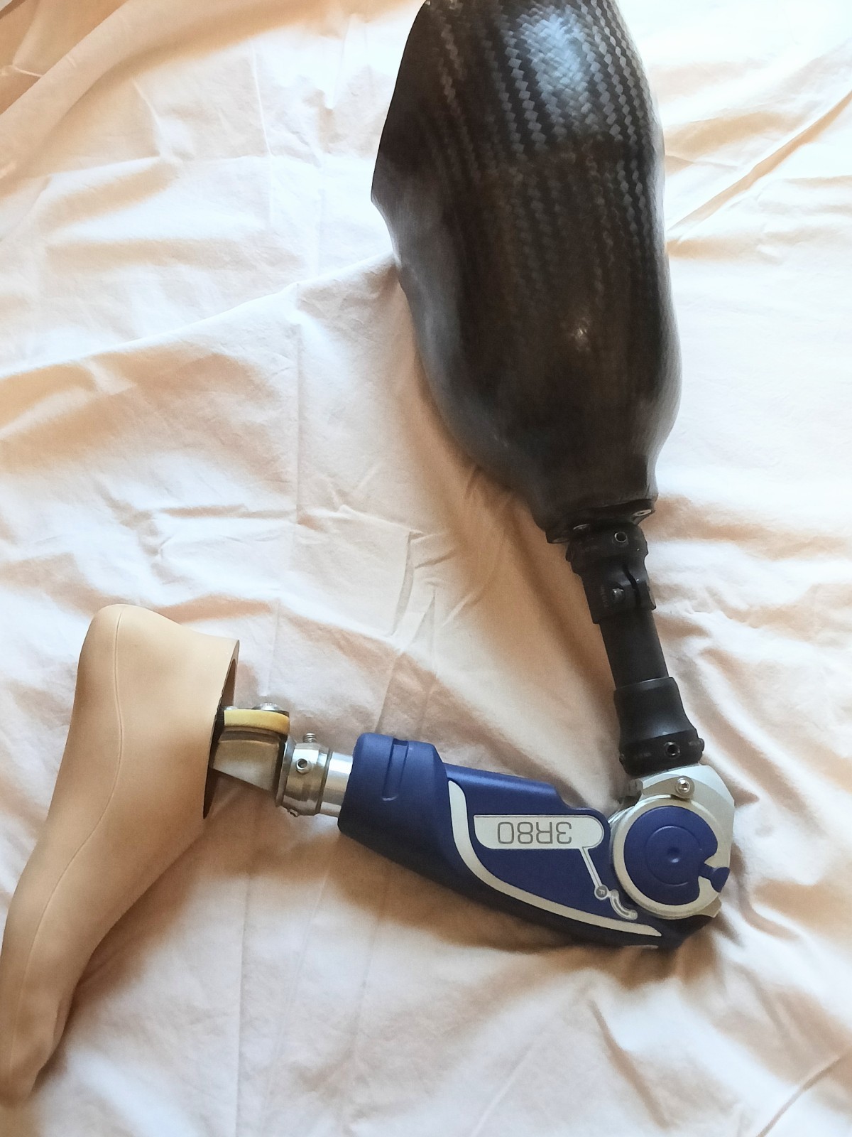 Ottobock 3R80 Prosthetic Knee Joint Leg - Model 3R80, MPN 3R80