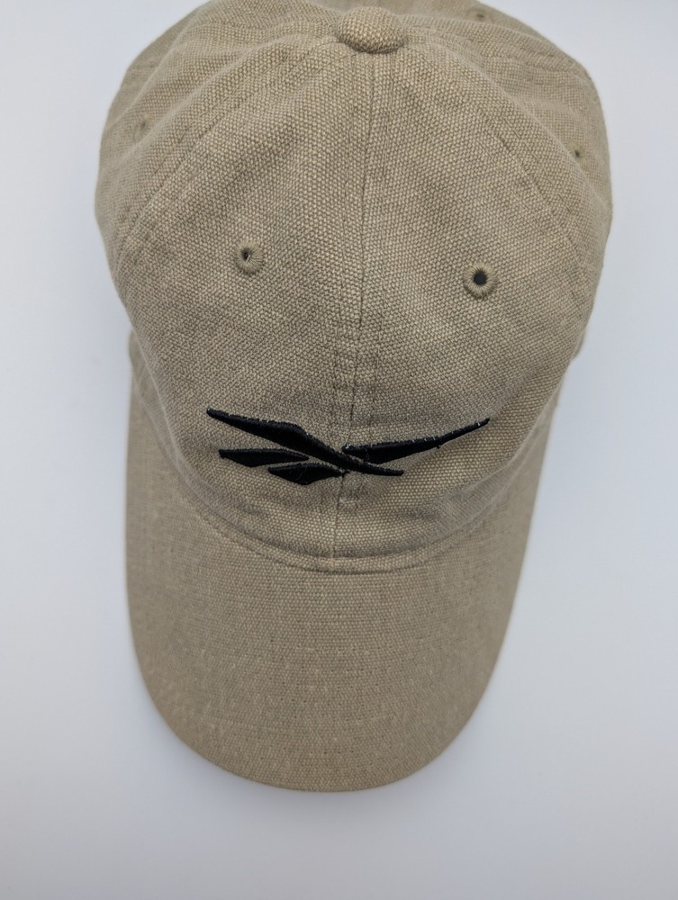 Reebok Classic Ball cap with Adjustable Strapback for Men Tan