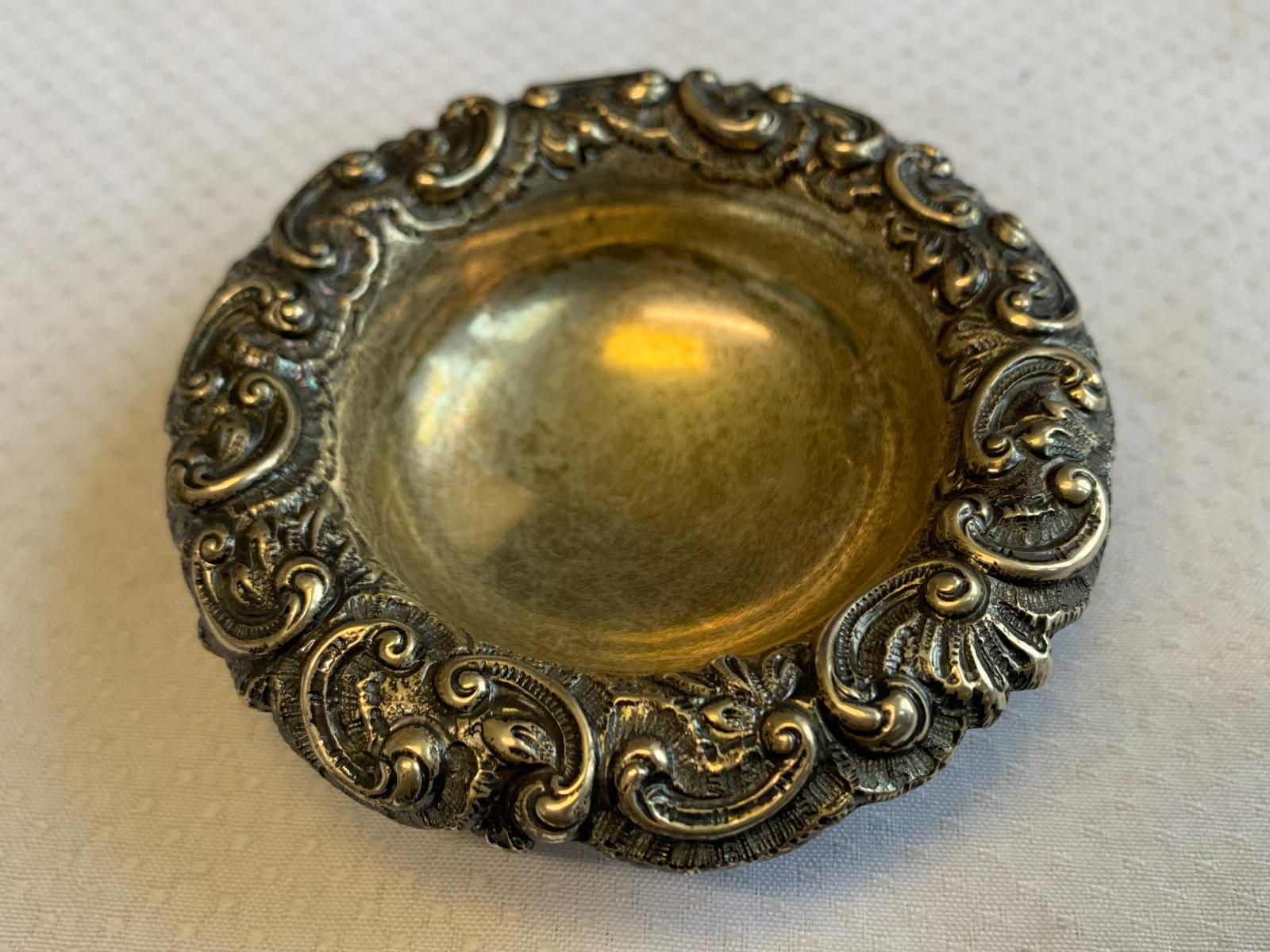 Antique Sterling Silver Condiment Dish Master Salt Cellar 38.9g Floral Repousse