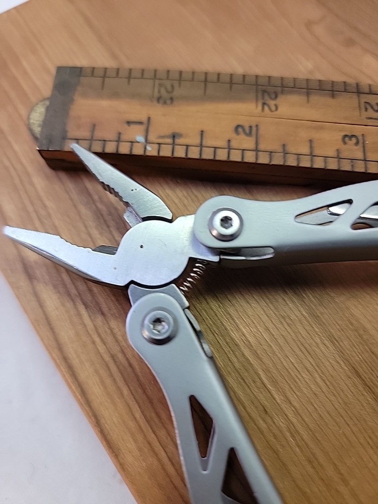 Multi Tool 8 Blades Unbranded