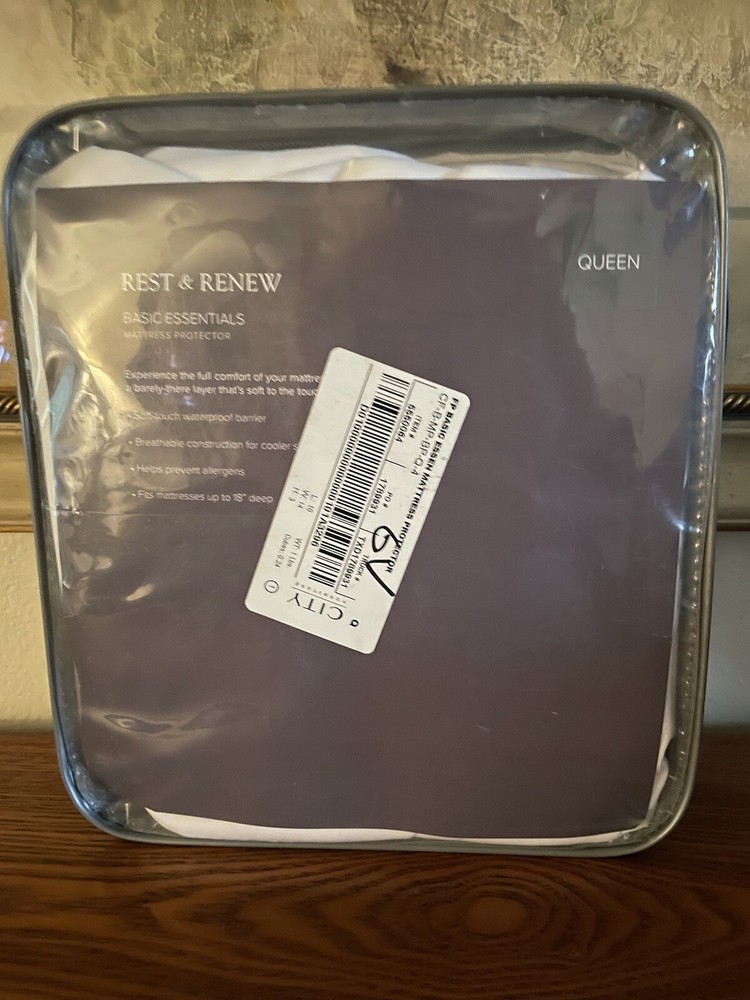 Rest & Renew Basic Essentials Mattress Protector Queen Size, White, 18”
