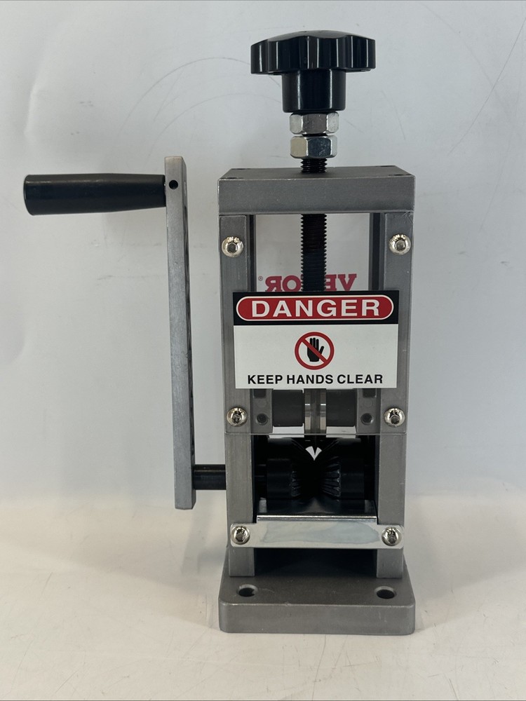 VEVOR Wire Stripping Machine Scrap Cable Stripper 1.5-25 mm Copper Recycle Tool