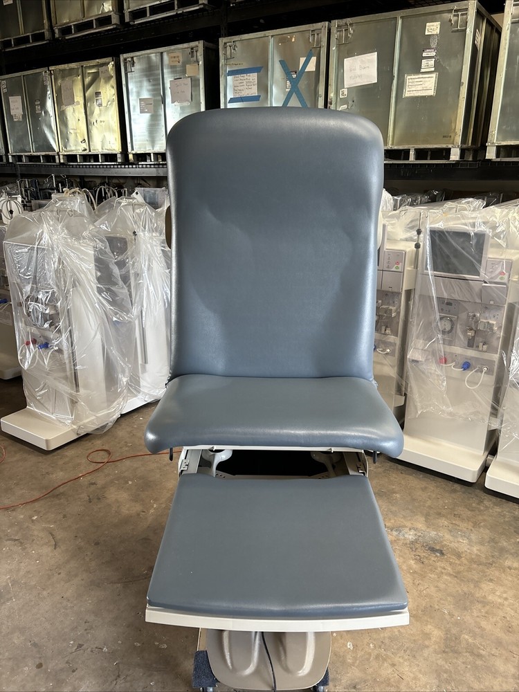 Ritter 222 Exam Table w/ Foot Switch (Blue) - FL