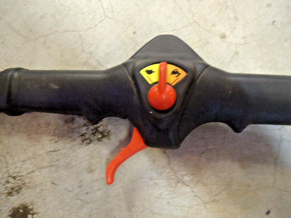 Troybilt edger TBE515 TRIGGER HANDLE
