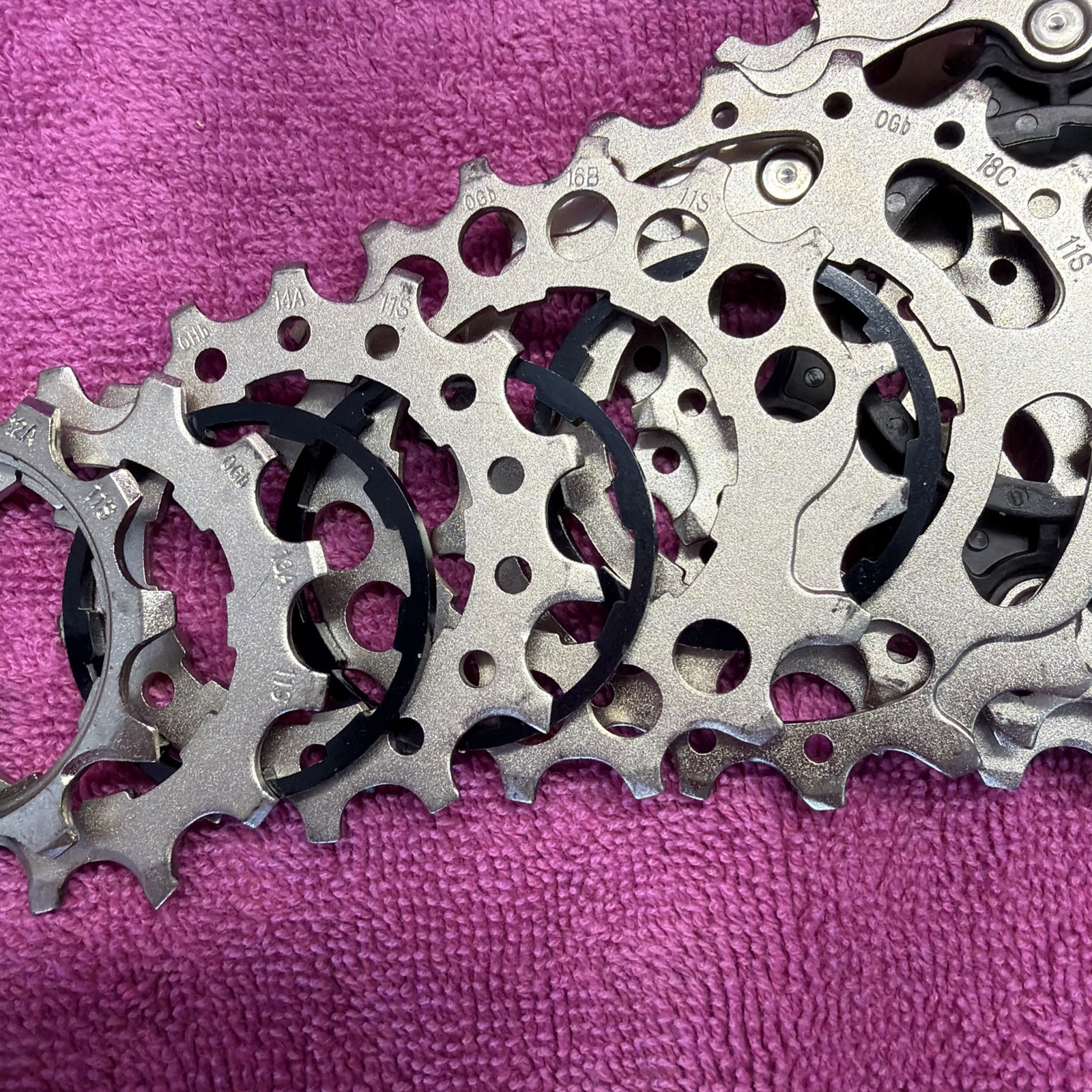 Shimano Ultegra CS-6800 11 Speed 11-32T Road Bike Hyperglide Casette