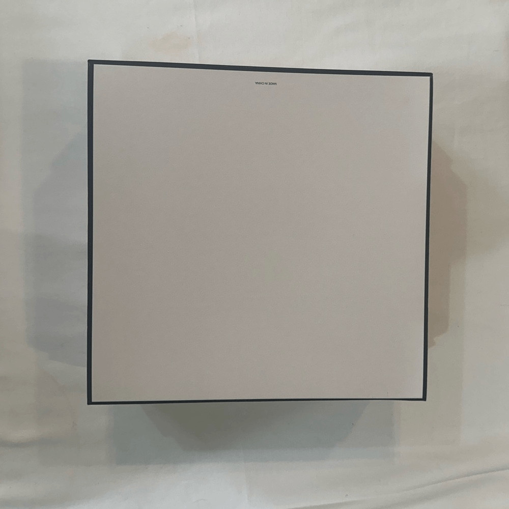 CC Elegant White Box with Black Edges