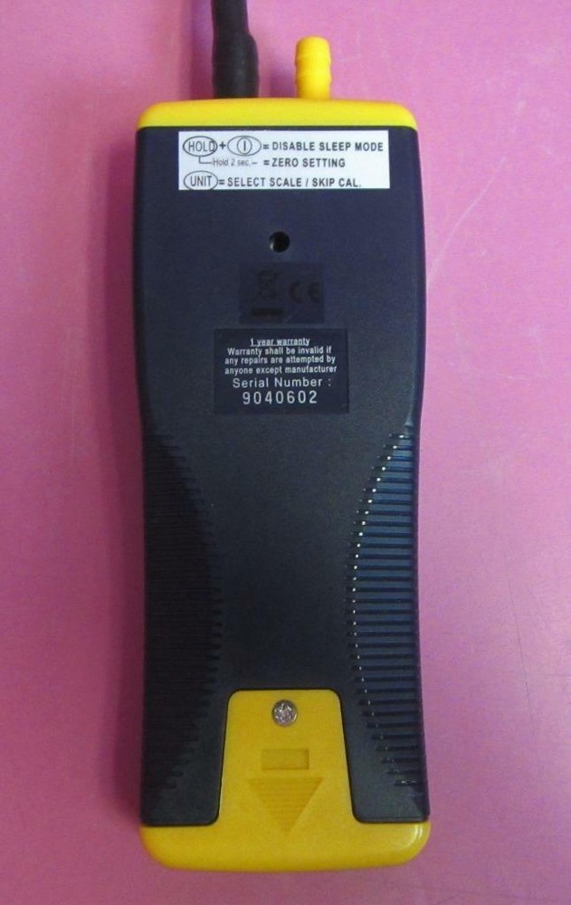ETI 8205 Differential Pressure Meter Guage Manometer RS232 Digital Electronic