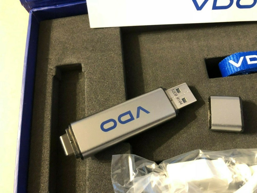VDO RoadLog Fleet Key and Fleet Management Software NOS